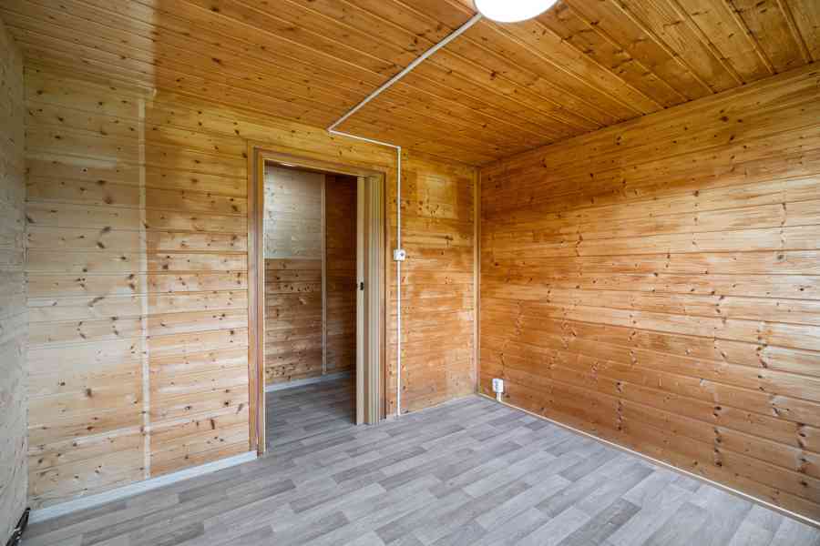 Prodej domku/chaty 3+kk na vlastním pozemku na okraji lesa. - foto 15