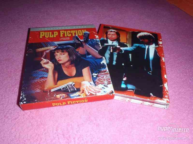 2x DVD + CD soundtrack Pulp Fiction trojdisková verze - foto 2