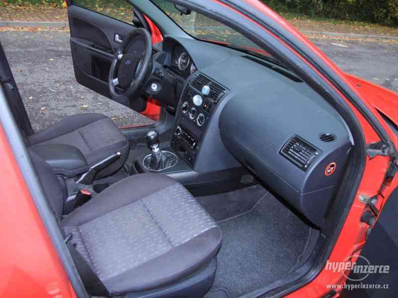Ford Mondeo MK3 1.8 Duratec HE (benzín) - foto 9