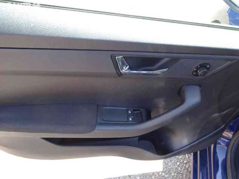 Škoda Fabia, 1.0 TSI (70 KW) EL.SERVISKA - foto 6
