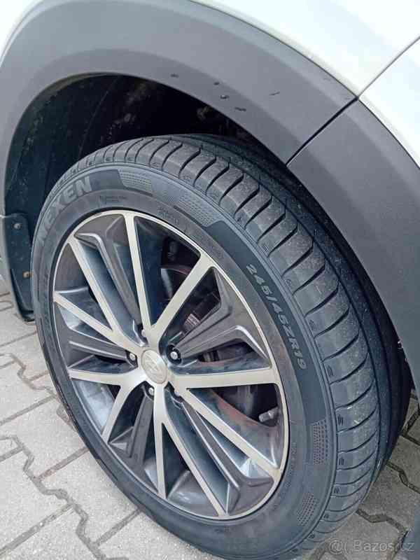 Hyundai Tucson 2,0   4x4 - foto 15