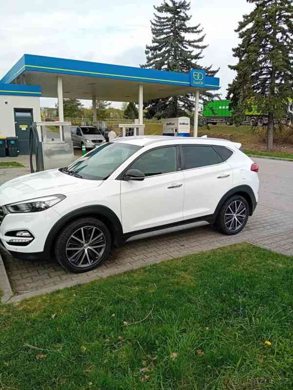 Hyundai Tucson 2,0   4x4 - foto 3
