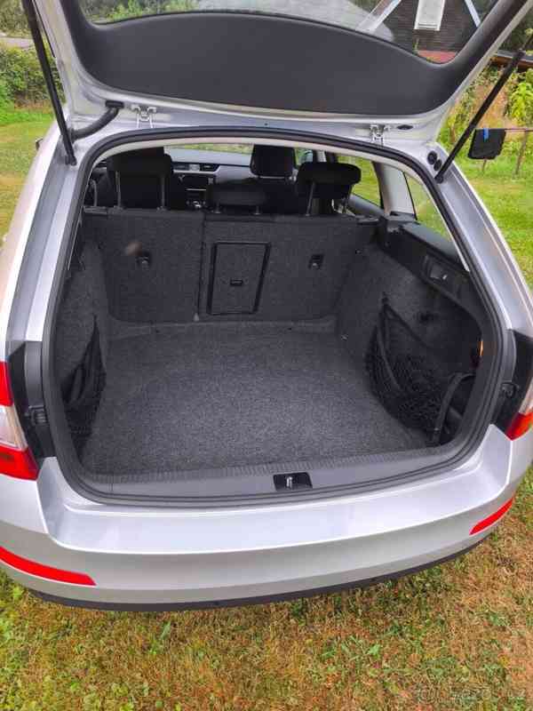 Škoda Octavia 2,0   TDi 110kW - Webasto - foto 18