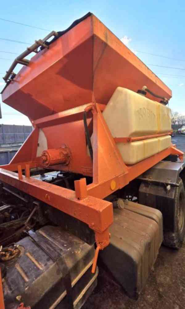 4x4 sypač 2.5m3 Praga UV80 radlice - foto 13