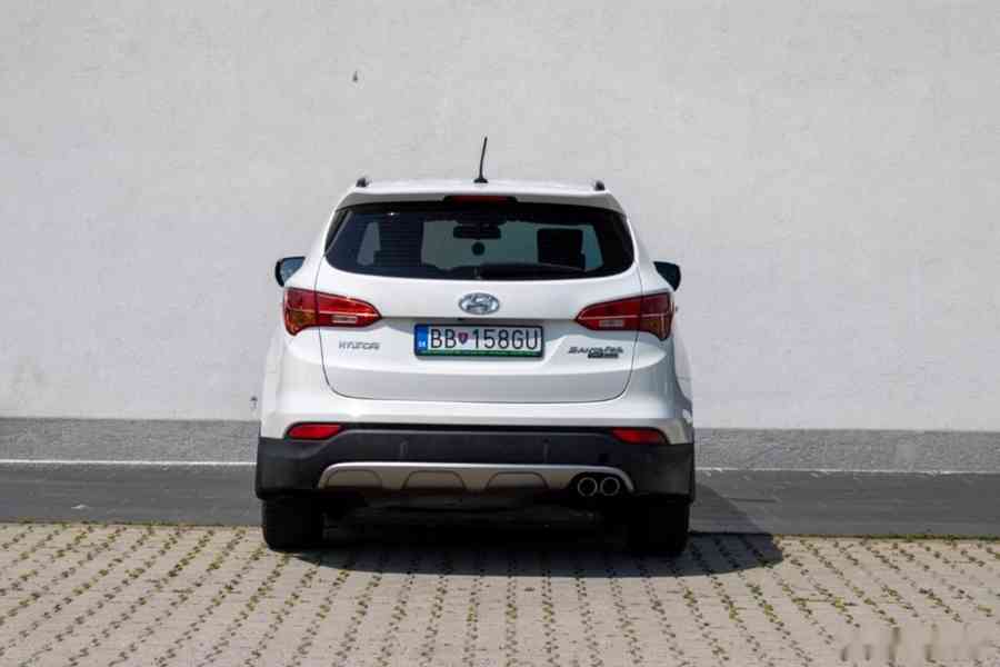 Hyundai Santa Fe 2.0 CRDi VGT 4x4 - foto 6