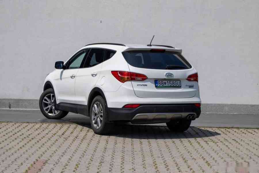 Hyundai Santa Fe 2.0 CRDi VGT 4x4 - foto 5