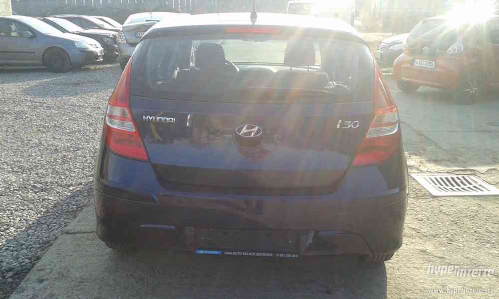 Hyundai I30 1,4 80kw,r.v 2012 - foto 6