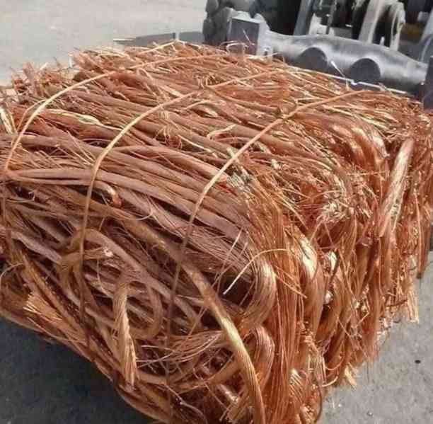 Měděný drát %99 a měděná katoda - foto 3