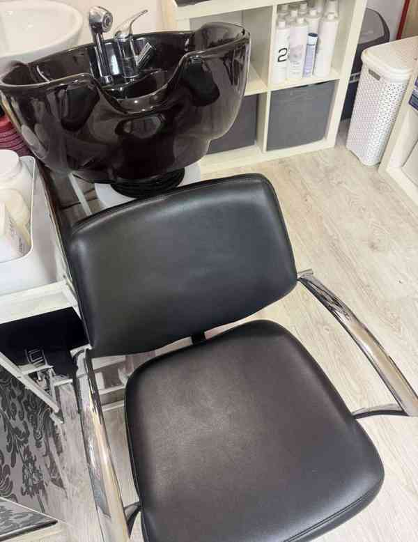 Kadeřnický mycí box - kadeřnické potřeby - foto 2