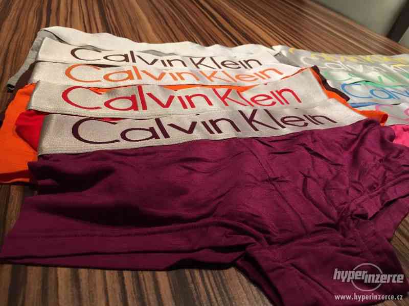10 ks dámských boxerek Calvin Klein, velikosti M-XL - foto 2