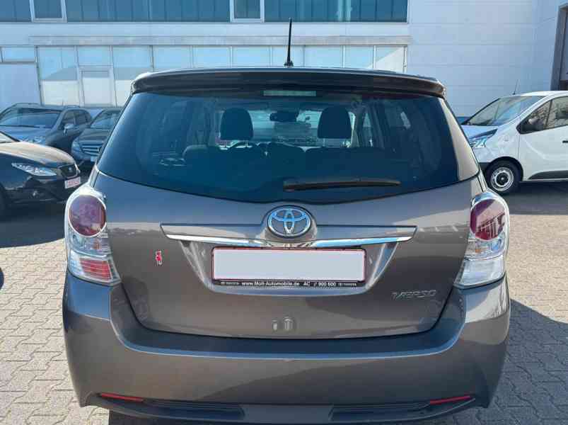 Toyota Verso 1,8i Edition-S+ benzín 108kw - foto 6