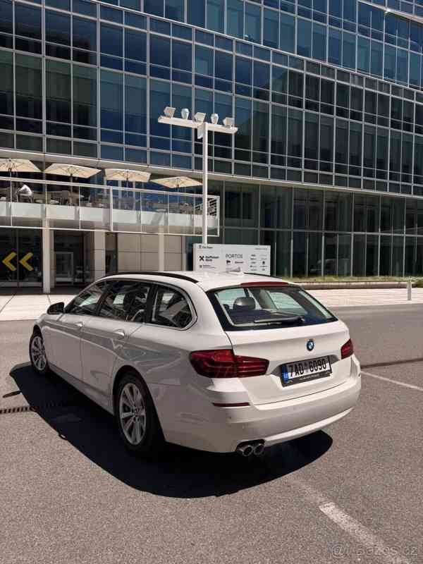 BMW Řada 5 3,0   D • Head-Up Display - foto 4