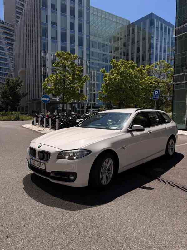 BMW Řada 5 3,0   D • Head-Up Display - foto 5