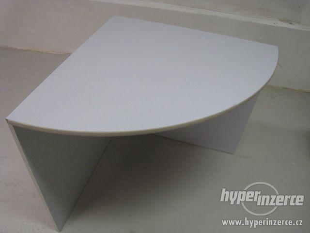 Rohový psací stůl z lamina - foto 1