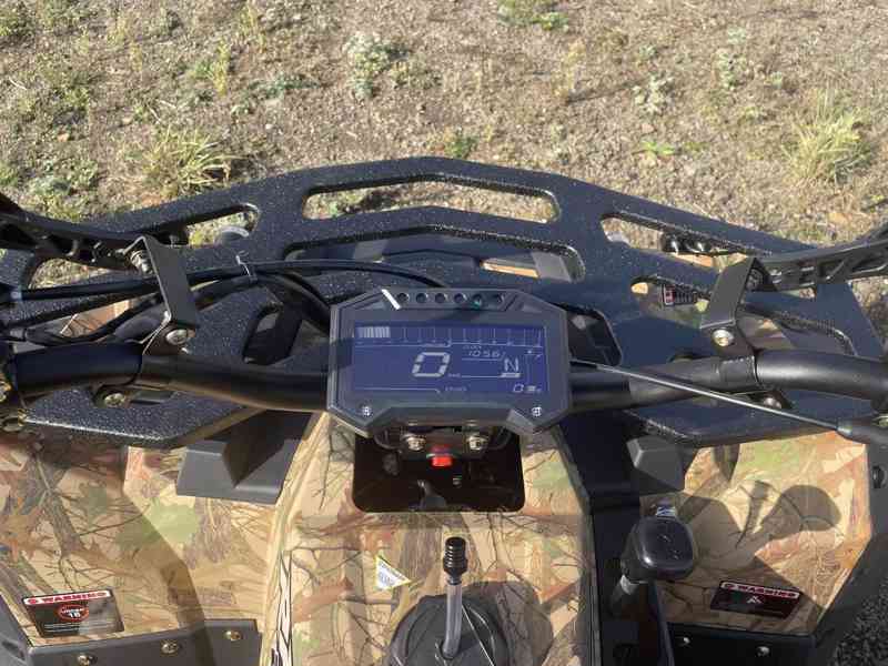 Čtyřkolka na SPZ s tažným - foto 3