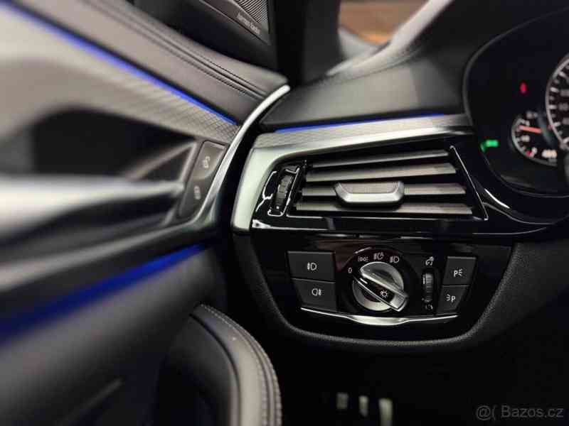 BMW Řada 5 540i | M | plná výbava - foto 5