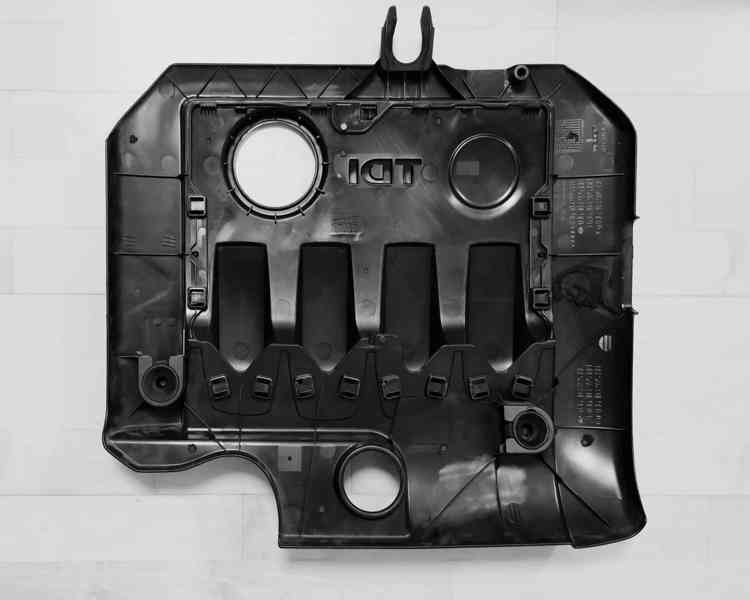 Horní kryt motoru 1.9 TDI PD 77kW Škoda 03G103925 - foto 2