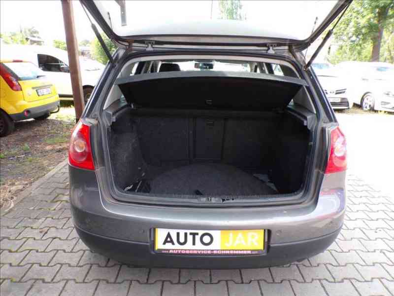 Volkswagen Golf 1,4 i TREND-HNED ODJÍŽDÍTE - foto 10