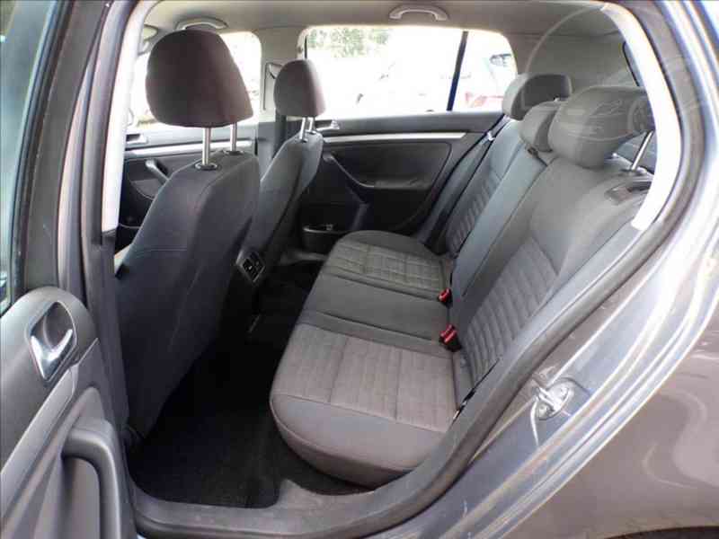 Volkswagen Golf 1,4 i TREND-HNED ODJÍŽDÍTE - foto 9