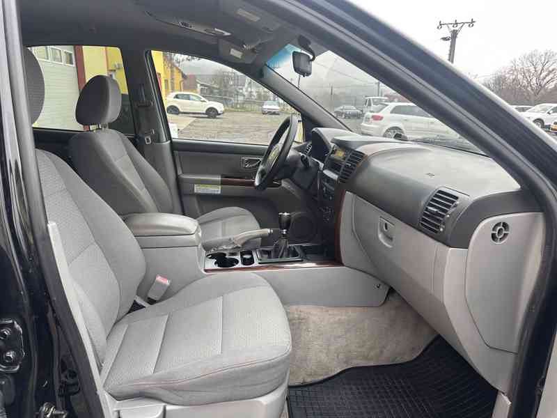 Kia Sorento 2.5 CRDi 4x4/Tažné/Tempomat/ČR - foto 13