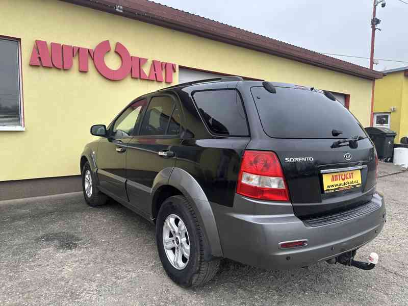 Kia Sorento 2.5 CRDi 4x4/Tažné/Tempomat/ČR - foto 5