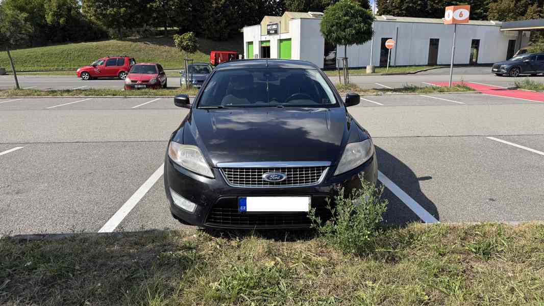 Ford Mondeo combi  mk.4 (2009) - foto 4