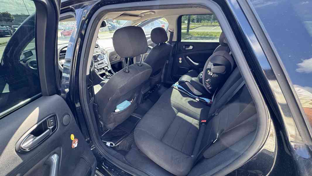 Ford Mondeo combi  mk.4 (2009) - foto 6