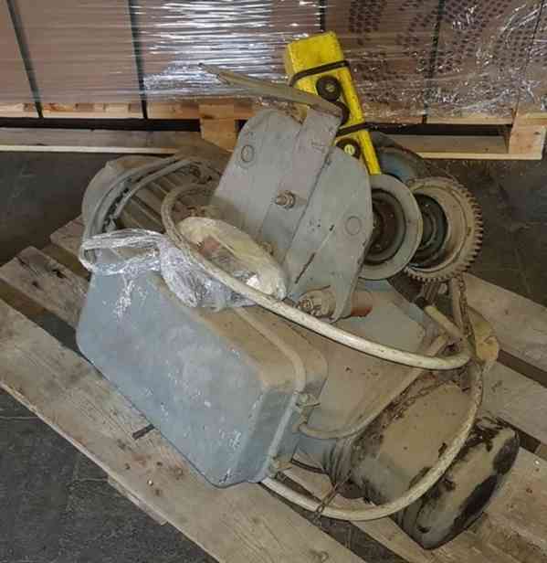 Kladkostroj 1000kg (13084.) - foto 1