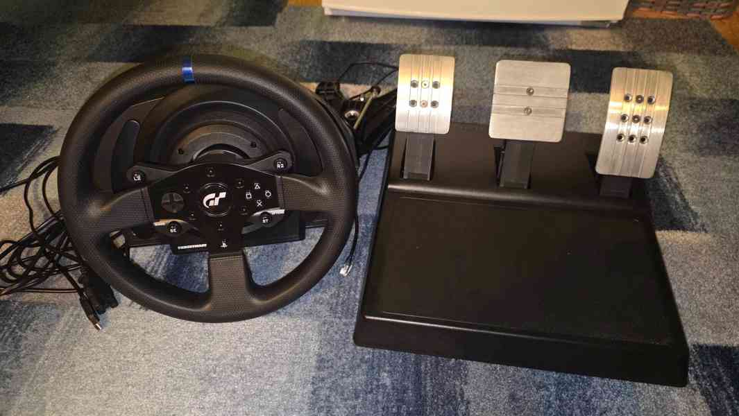 Thrustmaster T300 RS GT Edition + TH8A Řadicí Páku - foto 3