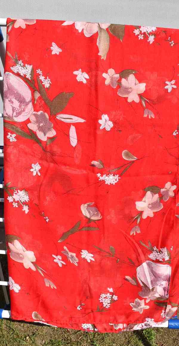 Šátky velké Esprit, Codello aj. - foto 7