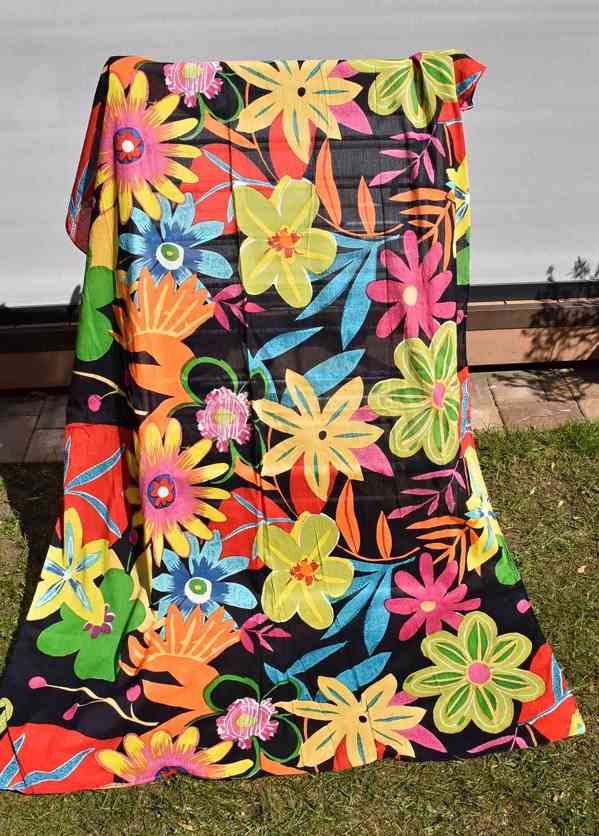 Šátky velké Esprit, Codello aj. - foto 12