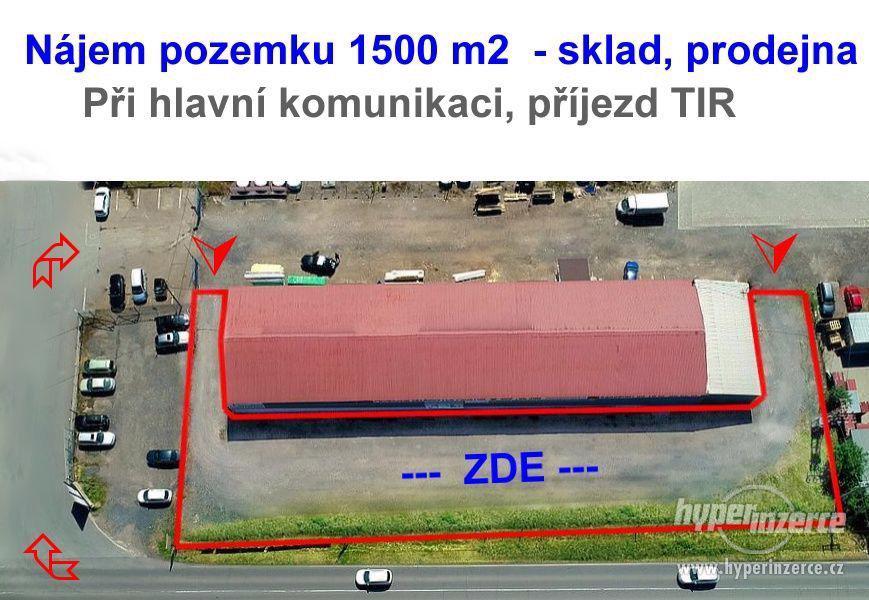 NÁJEM venkovní zpevněné plochy: až 1 500 m2, Líbeznice u D8 - foto 1