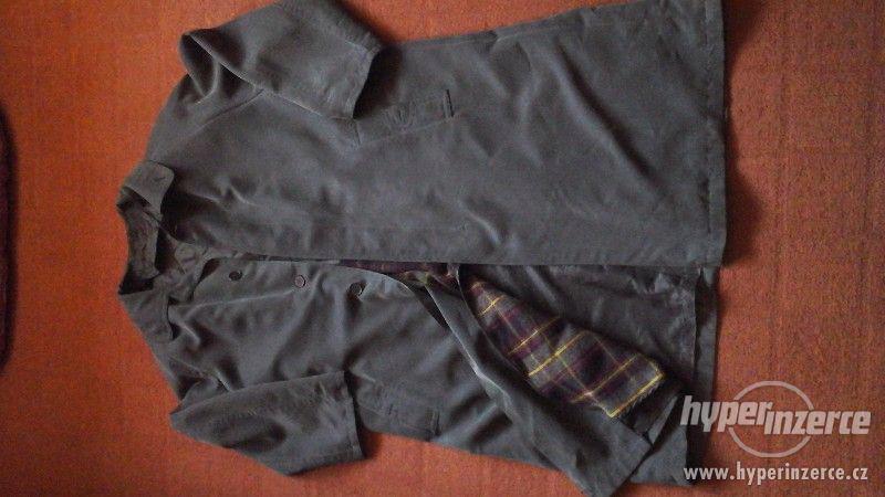 Pánský plášť šedé barvy - vel. 52 - foto 1