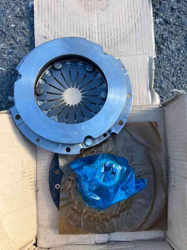 Nová spojková sada FELICIA 1.9D - LUK - foto 2