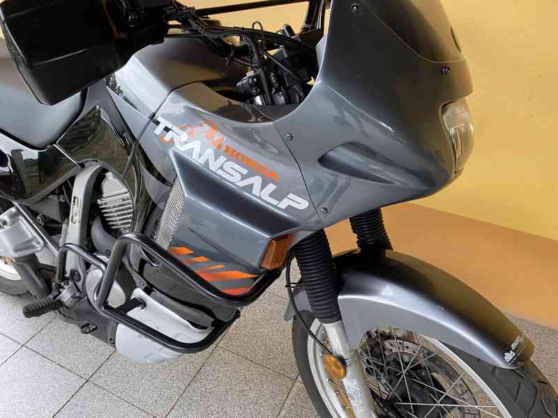 Honda XL 600 V Transalp / 2x klíč, padáky / TOP - foto 8