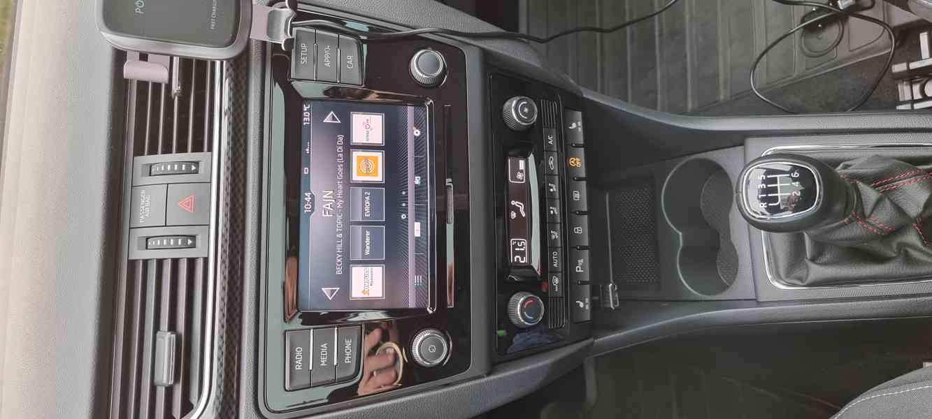 Škoda Rapid 1.0TSI / 81kW Monte Carlo Plus 2018 - foto 10