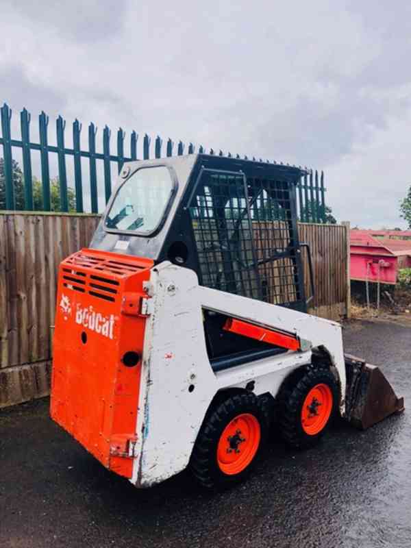 Kompaktní nakladače Bobcat S70 - foto 9