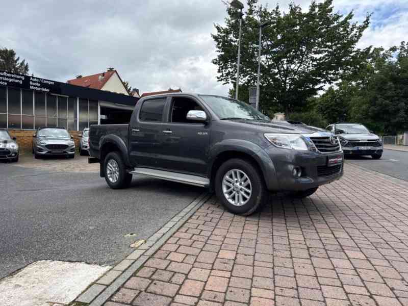 Toyota Hilux 3,0D4D Double Cab Comfort Aut. 126kw