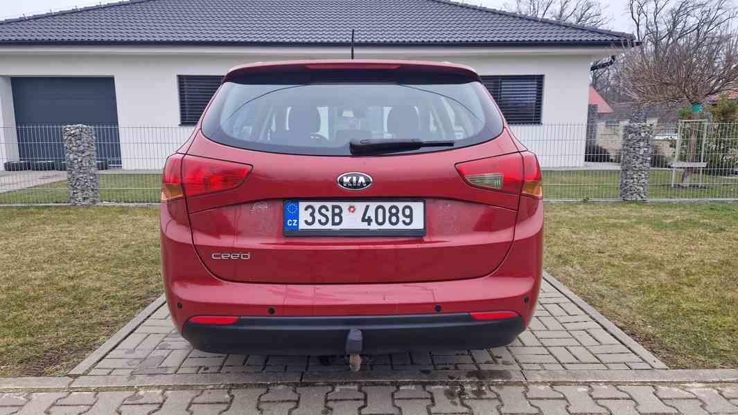 KIA CEEC 1.6 GDI COMBI r.v. 2014 - foto 5