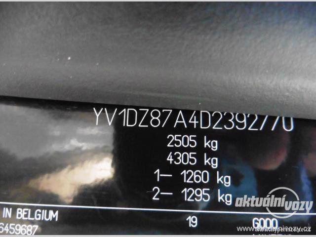 Volvo XC60 2.4, nafta, r.v. 2012, navigace - foto 2