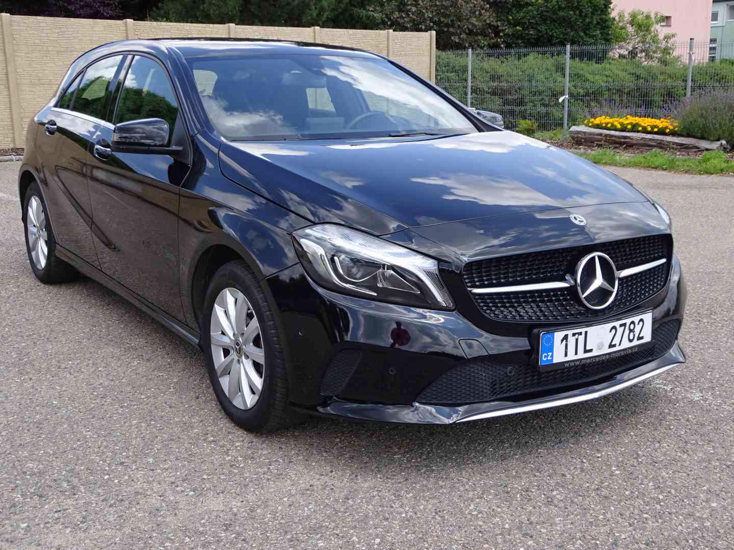 Mercedes Benz A 180 D r.v.2018 1.Maj.serv.kníž.ČR - foto 1