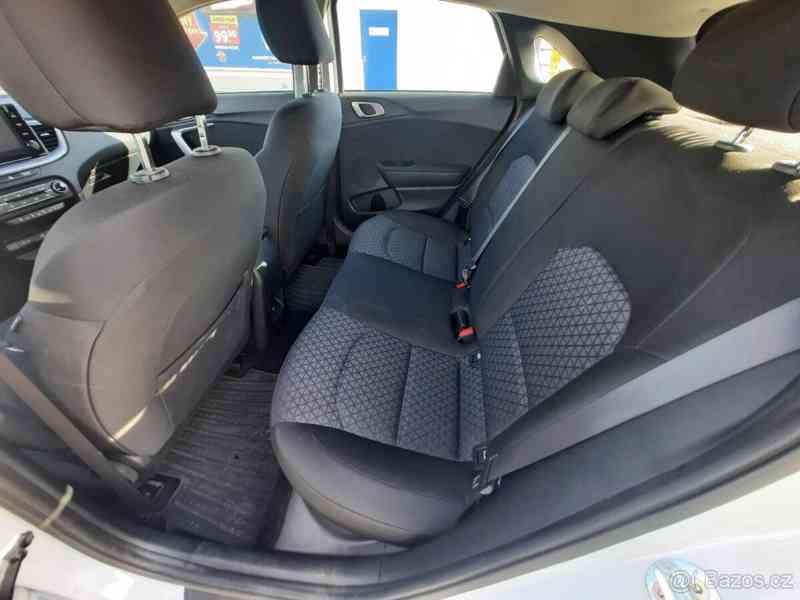 Kia Ceed 1,5 T-GDi SPIN - Hatchback - foto 8