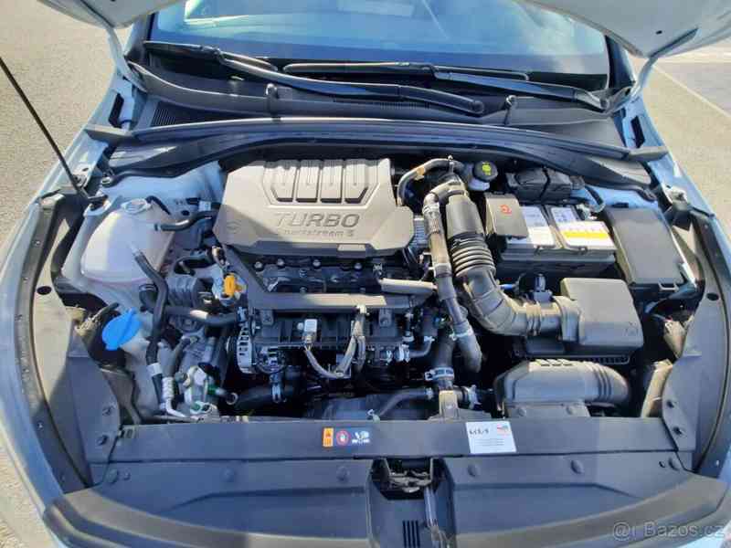 Kia Ceed 1,5 T-GDi SPIN - Hatchback - foto 6