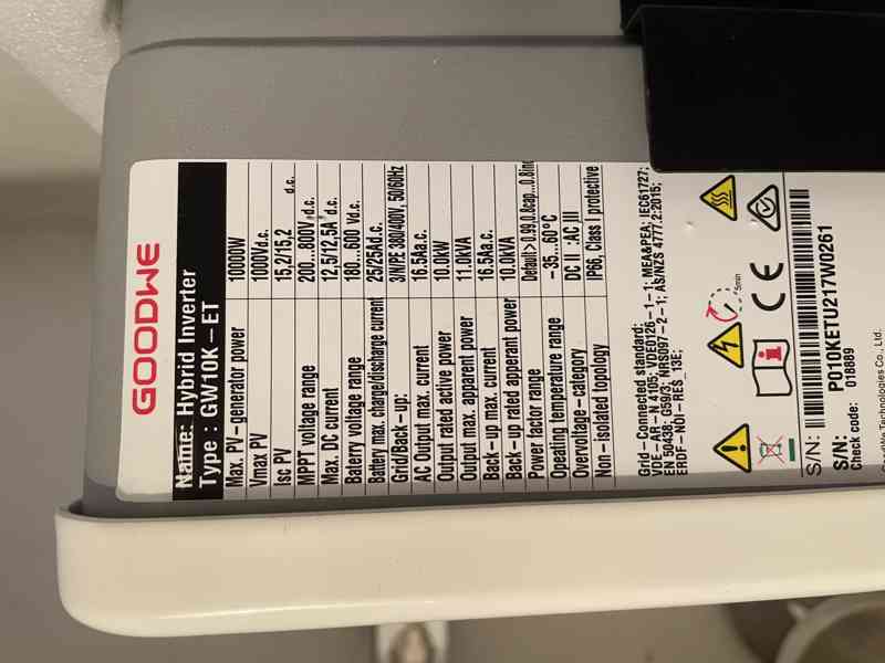 Nový hybridní měnič GoodWe GW10K-ET (10kW) + AC rozvaděč - foto 2
