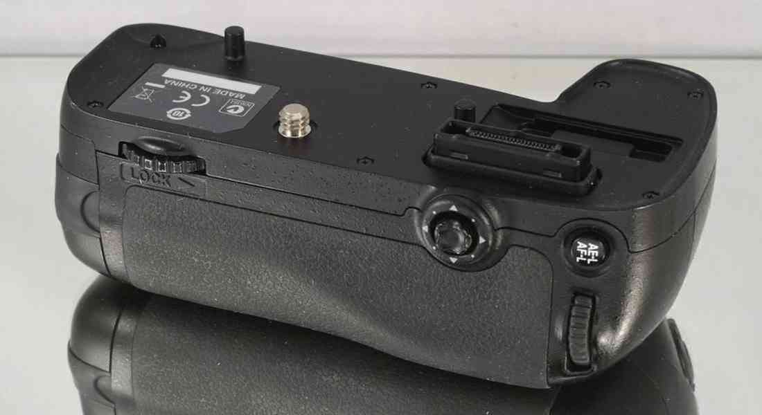 Nikon MB-D15 * battery grip pro Nikon D7100, D7200 - foto 4
