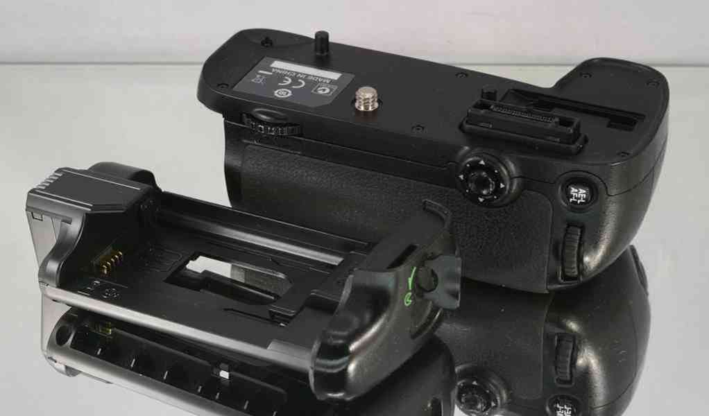 Nikon MB-D15 * battery grip pro Nikon D7100, D7200 - foto 5
