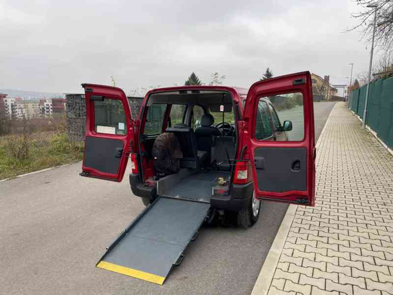 Citroën Berlingo – rampa pro vozíčkáře - foto 4