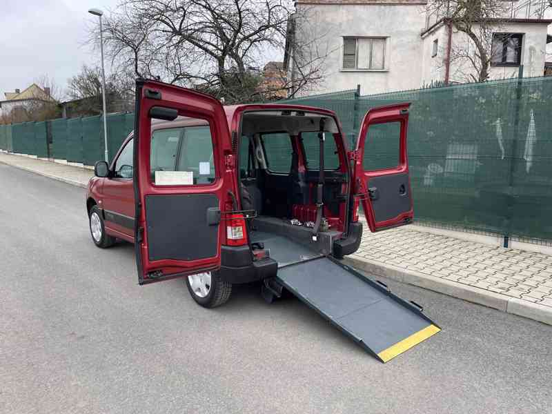 Citroën Berlingo – rampa pro vozíčkáře - foto 6