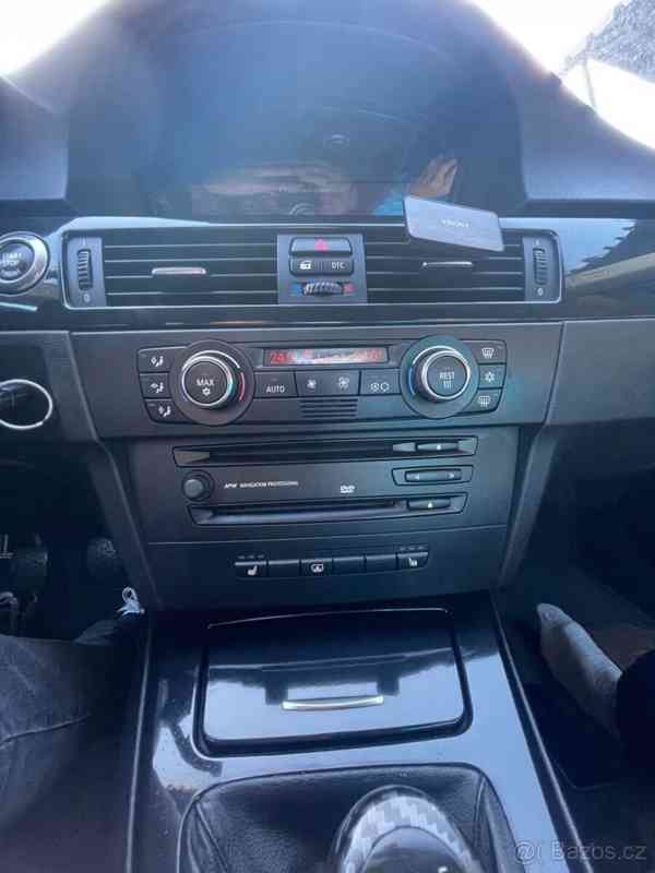 BMW Řada 3 2,5   325i E92 N52 160kW – manuál - foto 3