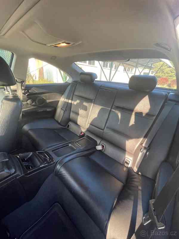 BMW Řada 3 2,5   325i E92 N52 160kW – manuál - foto 11
